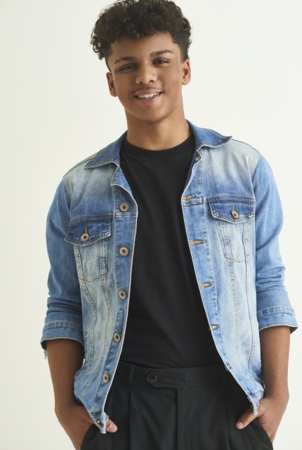 Vertical Image 1